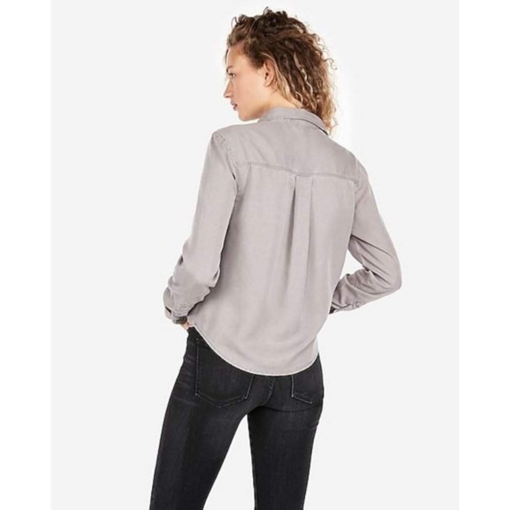 NWT Express Snap Front Silky Soft Twill Shirt XS - Picture 2 of 2